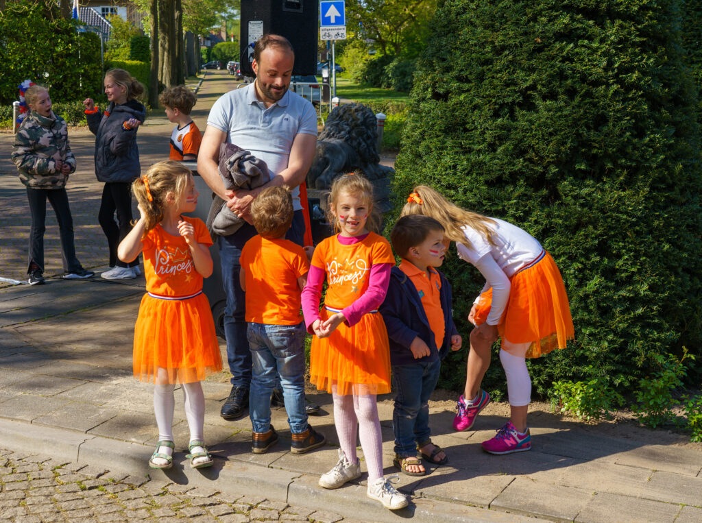 Koningsdag Vught - Raadhuis (4)