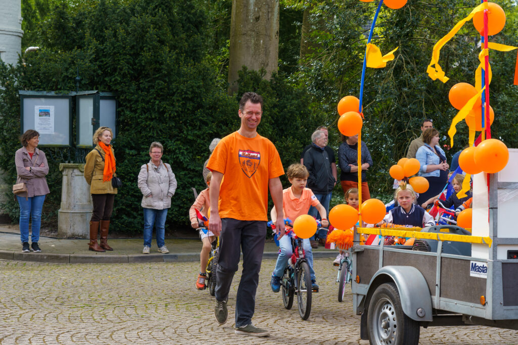 Koningsdag Vught - Raadhuis (61)