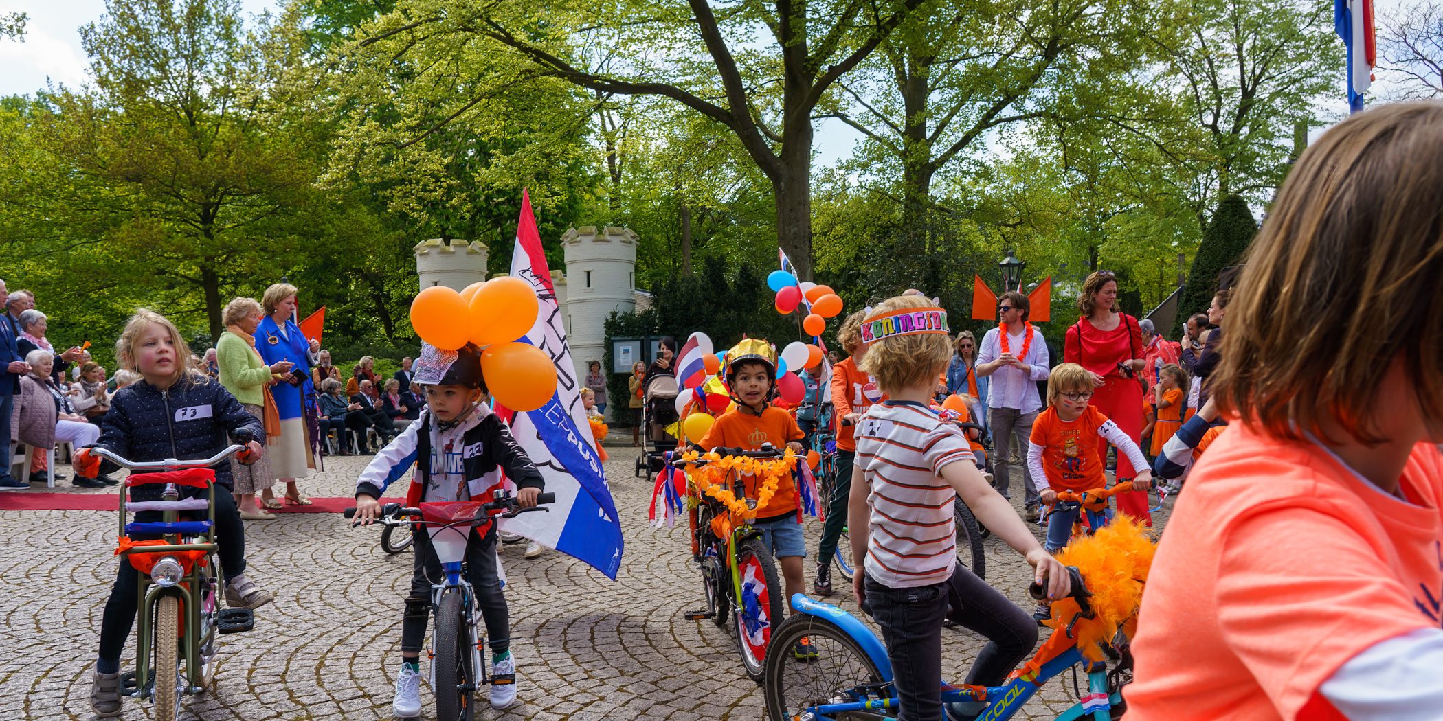 Koningsdag Vught – Raadhuis (62)