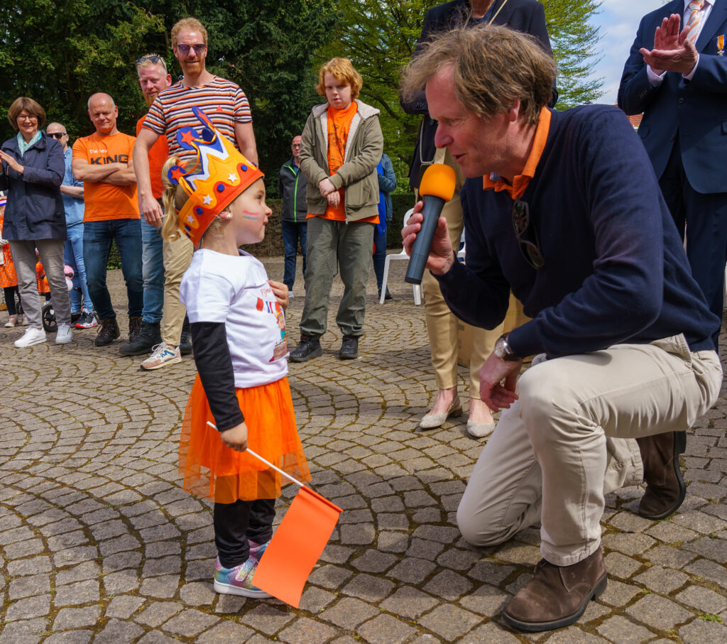 Koningsdag Vught - Raadhuis (73)