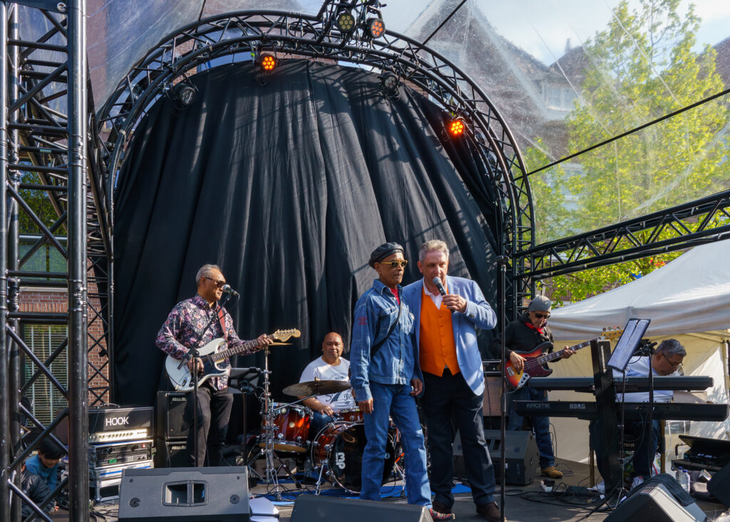 Vrijmarkt Koningsdag - 090